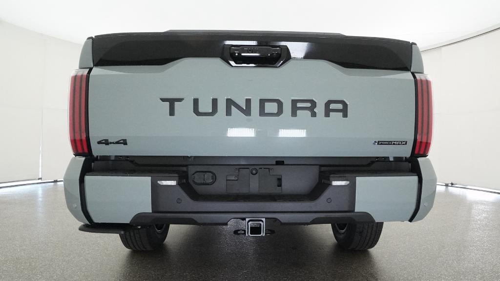 2026 Toyota Tundra i-FORCE MAX Platinum i-FORCE MAX
