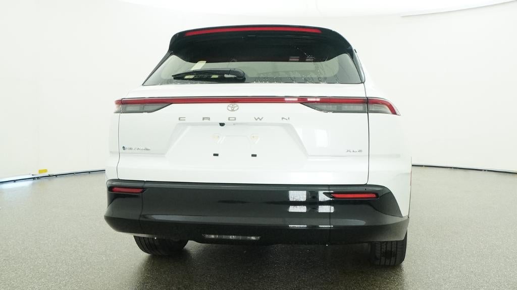 2026 Toyota Toyota Crown Signia XLE