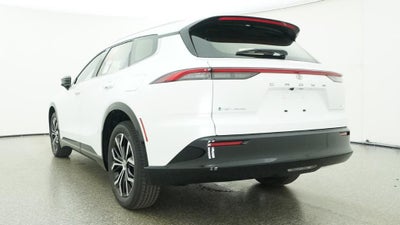 2026 Toyota Toyota Crown Signia XLE