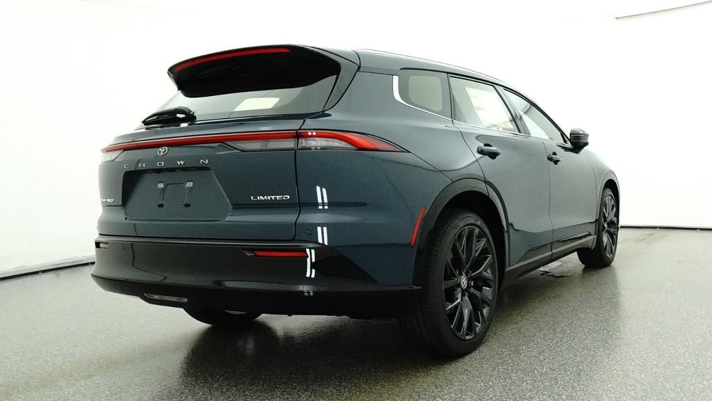 2026 Toyota Toyota Crown Signia Limited