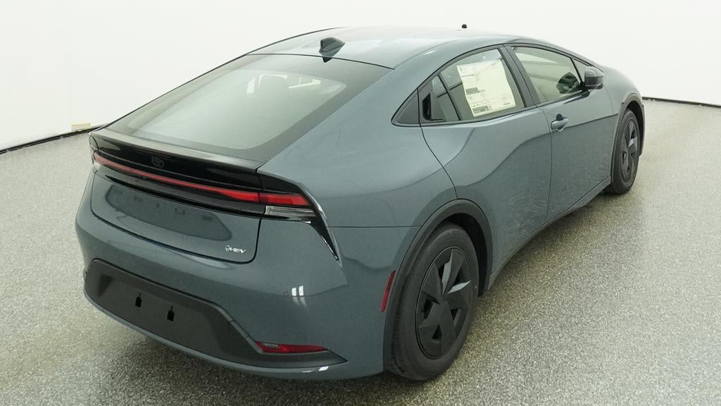 2027 Toyota Prius LE