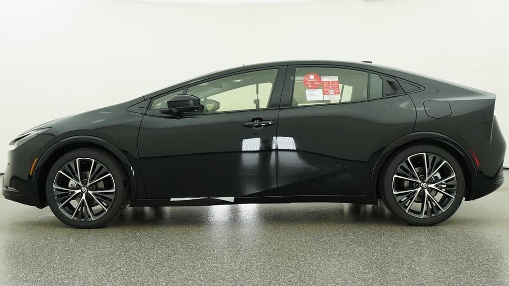 2027 Toyota Prius XLE