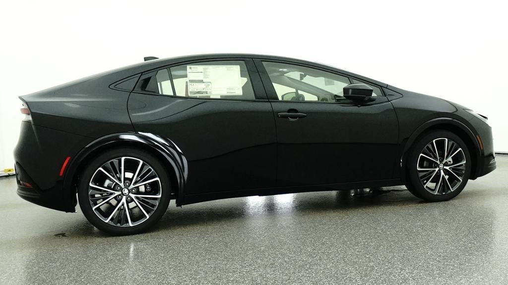 2027 Toyota Prius XLE