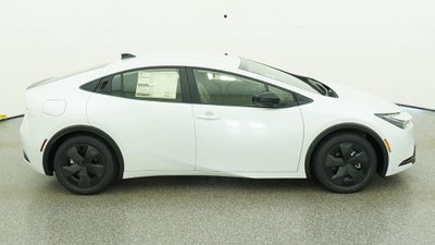 2026 Toyota Prius Plug-in Hybrid SE