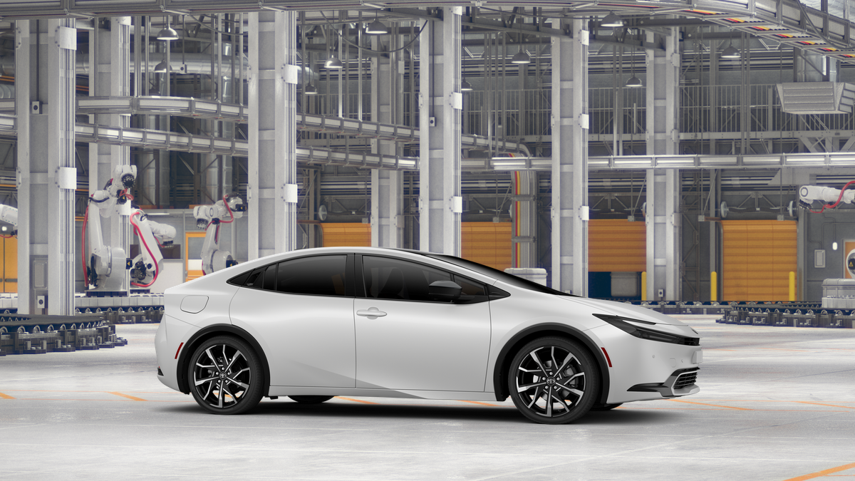 2026 Toyota Prius Plug-in Hybrid XSE