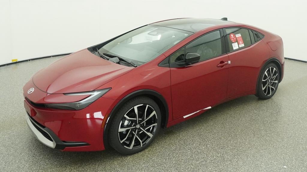 2027 Toyota Prius Plug-in Hybrid XSE Premium