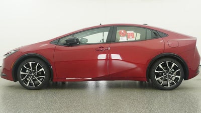 2027 Toyota Prius Plug-in Hybrid XSE Premium