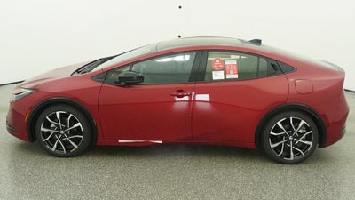 2027 Toyota Prius Plug-in Hybrid XSE Premium