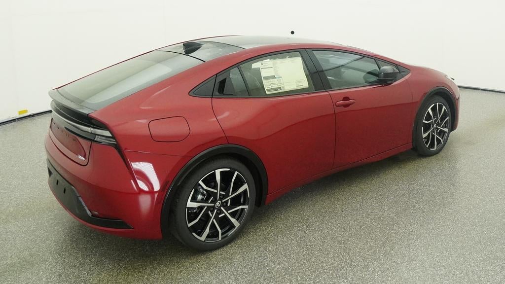 2027 Toyota Prius Plug-in Hybrid XSE Premium