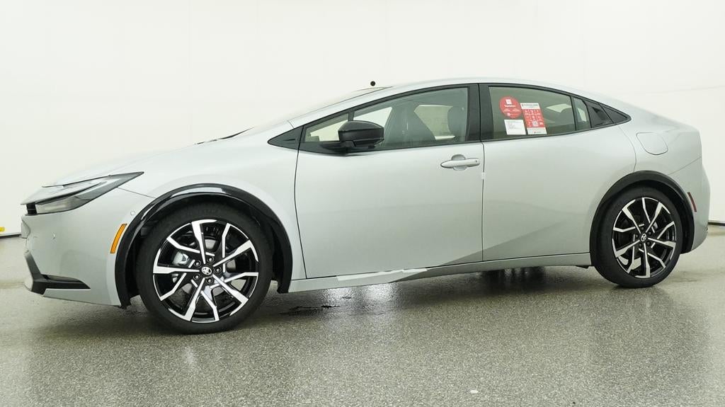 2027 Toyota Prius Plug-in Hybrid XSE Premium