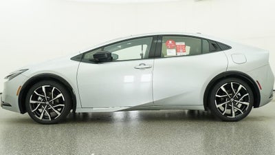 2027 Toyota Prius Plug-in Hybrid XSE Premium