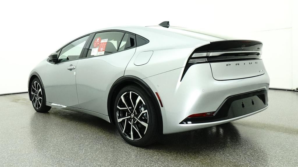 2027 Toyota Prius Plug-in Hybrid XSE Premium