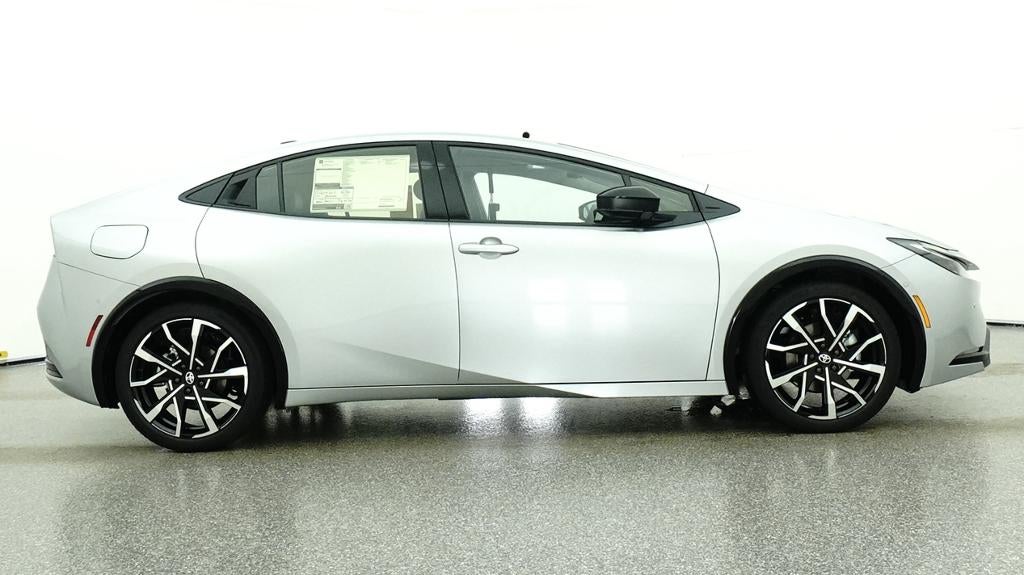 2027 Toyota Prius Plug-in Hybrid XSE Premium