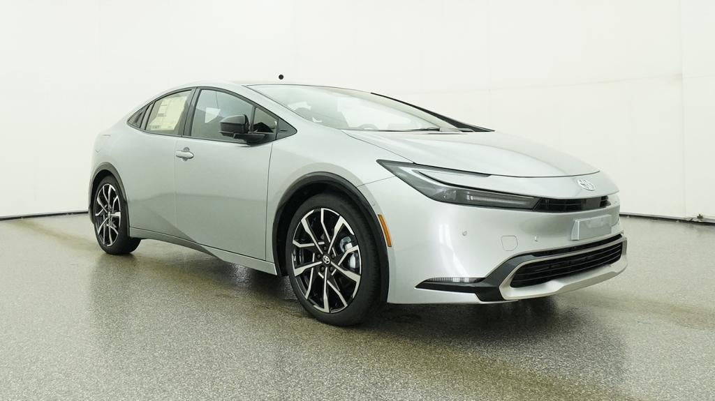 2027 Toyota Prius Plug-in Hybrid XSE Premium