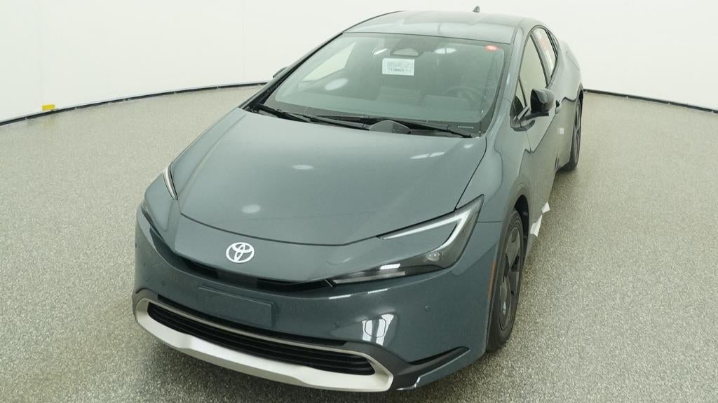 2026 Toyota Prius Plug-in Hybrid SE
