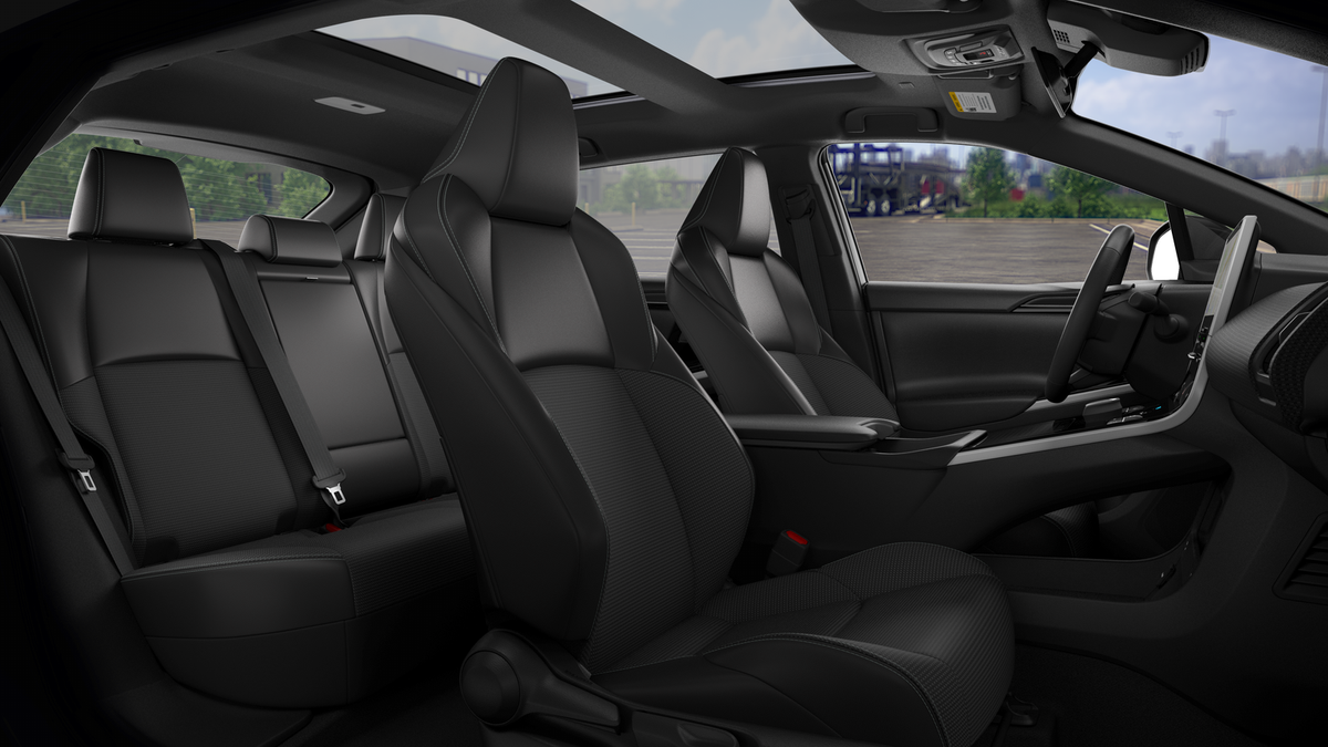 2025 Toyota bZ4X XLE