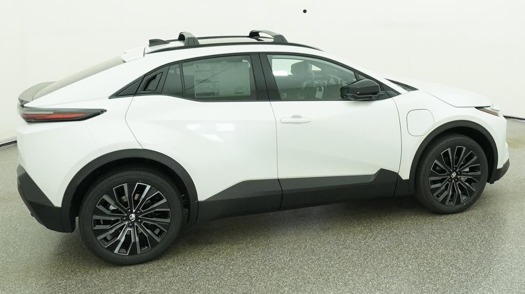 2026 Toyota C-HR XSE