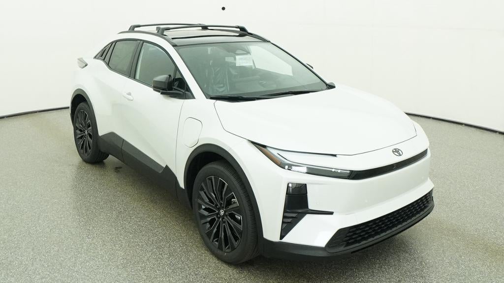 2026 Toyota C-HR XSE