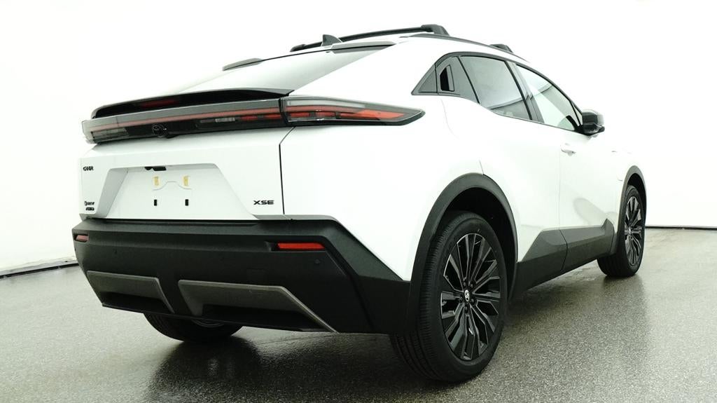 2026 Toyota C-HR XSE