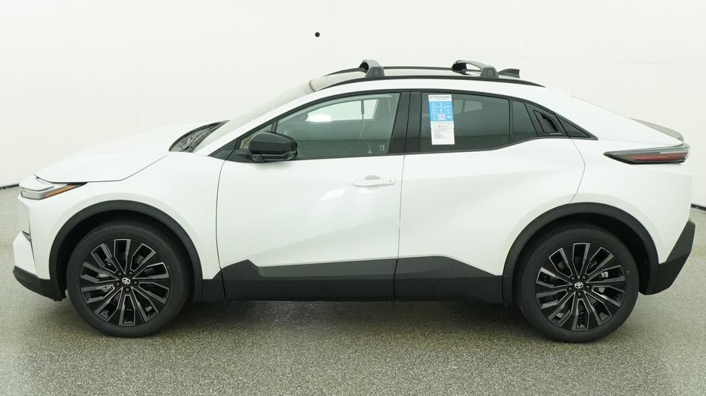 2026 Toyota C-HR XSE