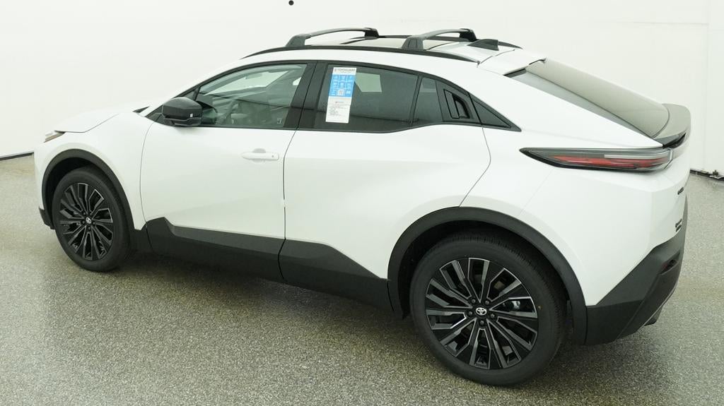 2026 Toyota C-HR XSE