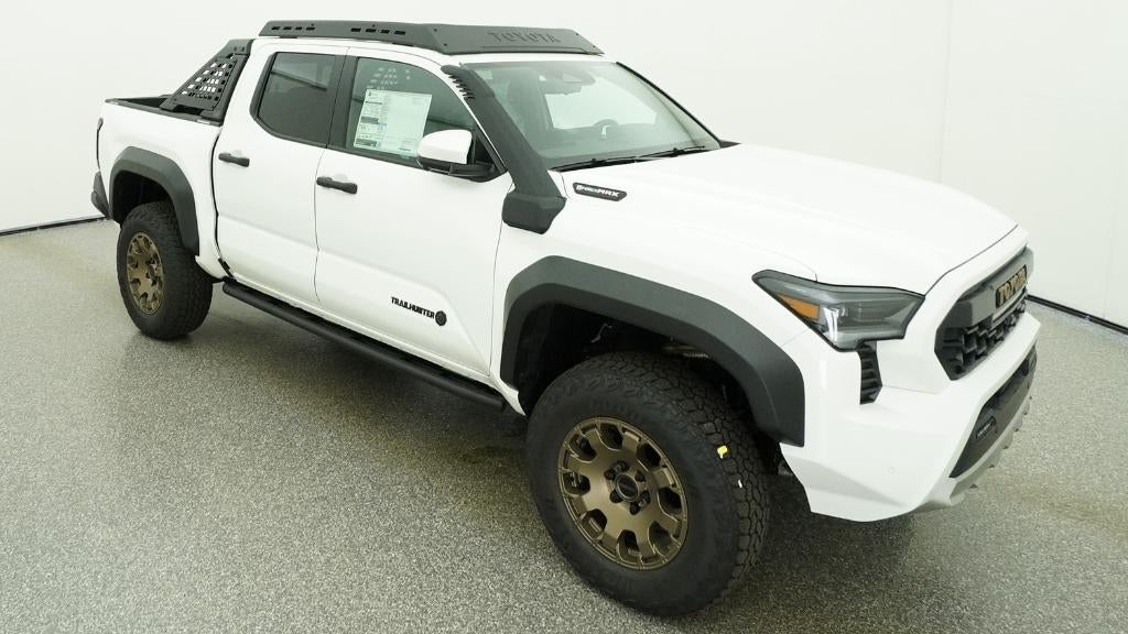 2026 Toyota Tacoma i-FORCE MAX Tacoma Trailhunter