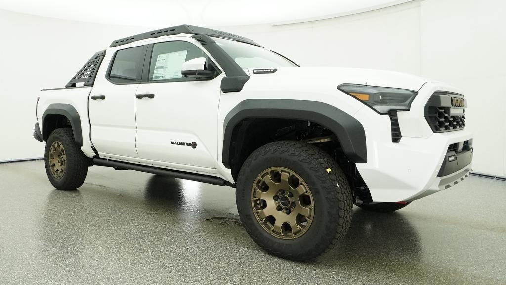 2026 Toyota Tacoma i-FORCE MAX Tacoma Trailhunter