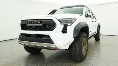 2026 Toyota Tacoma i-FORCE MAX Tacoma Trailhunter