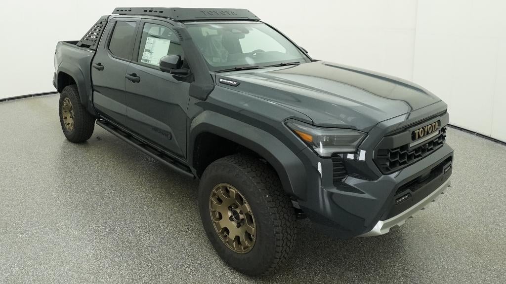 2026 Toyota Tacoma i-FORCE MAX Tacoma Trailhunter