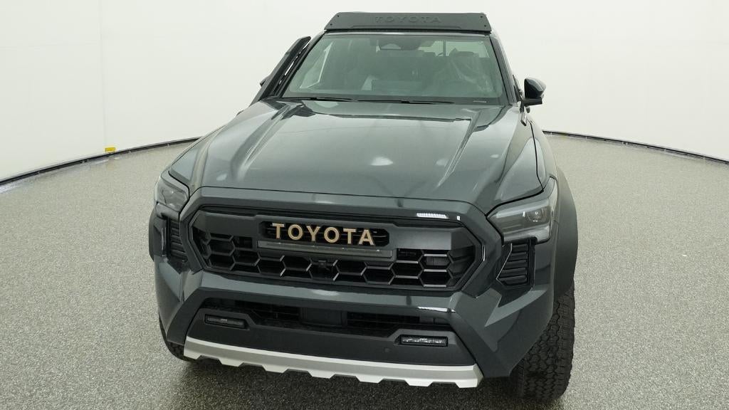 2026 Toyota Tacoma i-FORCE MAX Tacoma Trailhunter
