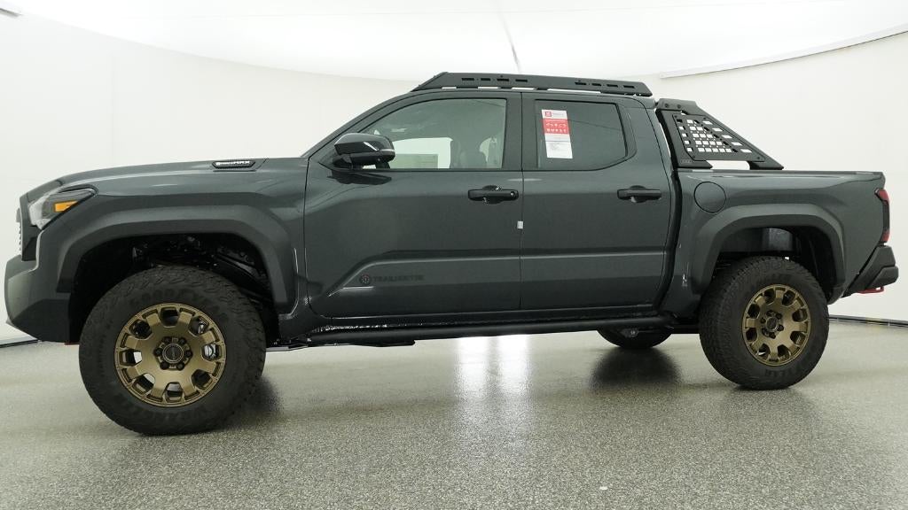 2026 Toyota Tacoma i-FORCE MAX Tacoma Trailhunter
