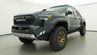 2026 Toyota Tacoma i-FORCE MAX Tacoma Trailhunter