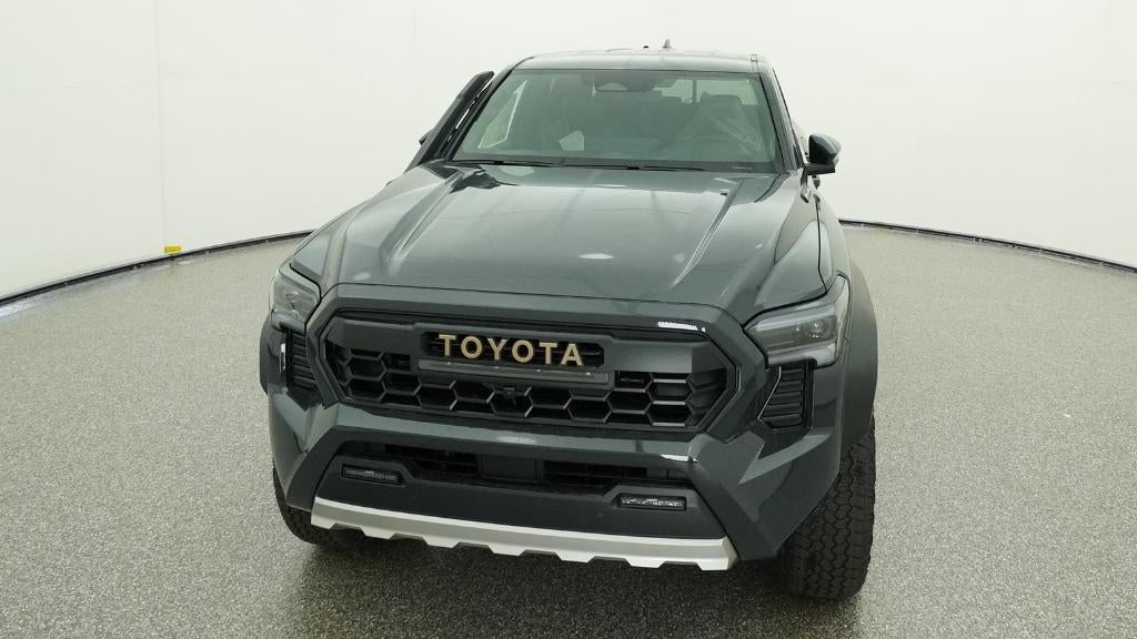 2026 Toyota Tacoma i-FORCE MAX Trailhunter