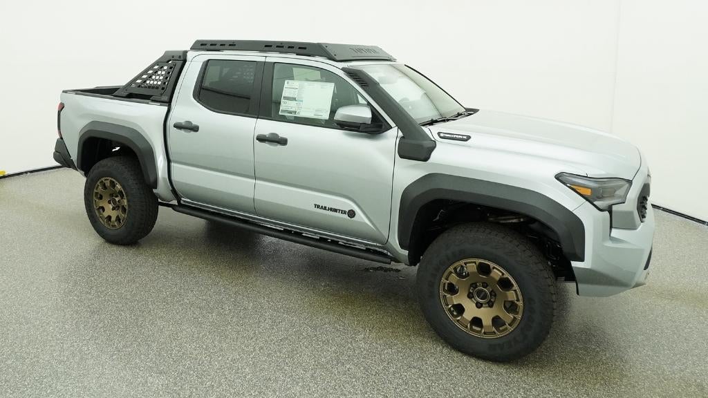2026 Toyota Tacoma i-FORCE MAX Tacoma Trailhunter