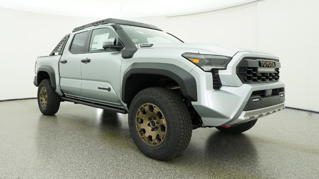 2026 Toyota Tacoma i-FORCE MAX Tacoma Trailhunter
