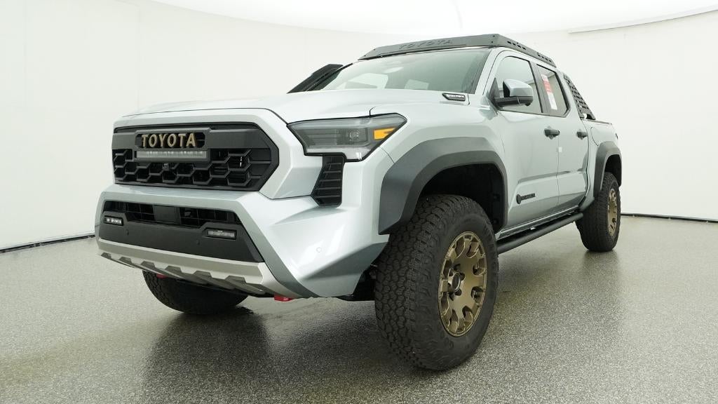 2026 Toyota Tacoma i-FORCE MAX Tacoma Trailhunter