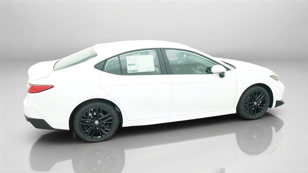 2027 Toyota Camry SE AWD