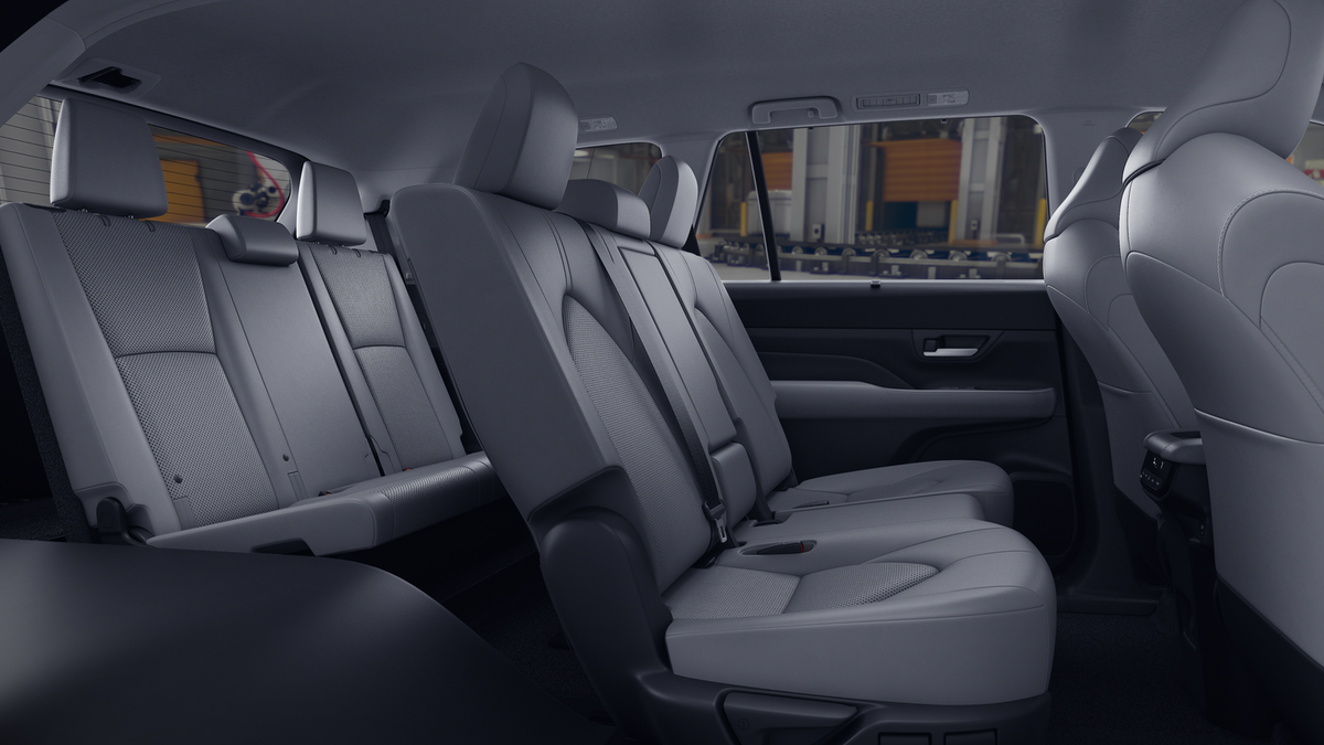 2026 Toyota Grand Highlander Hybrid XLE