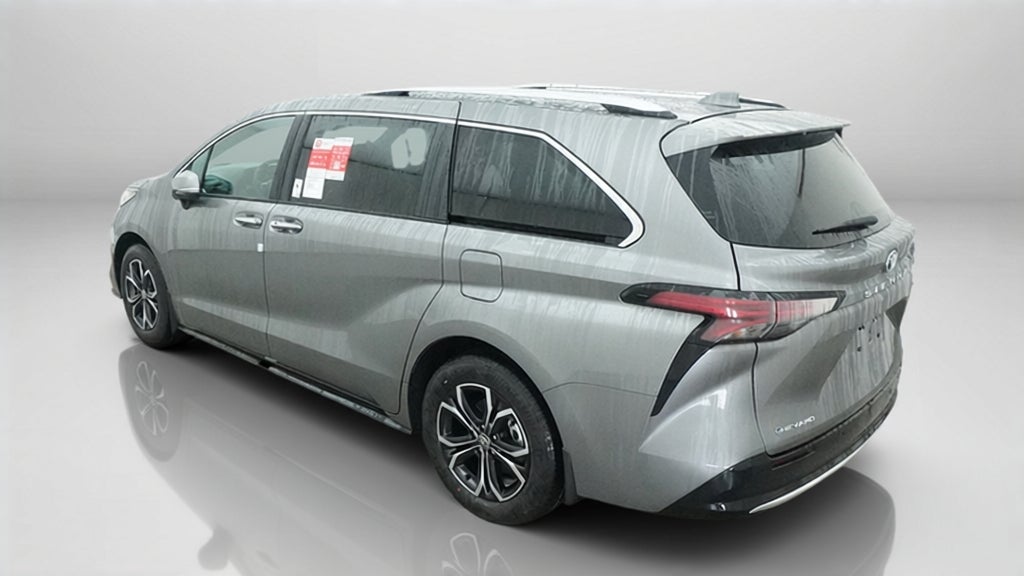 2026 Toyota Sienna Platinum