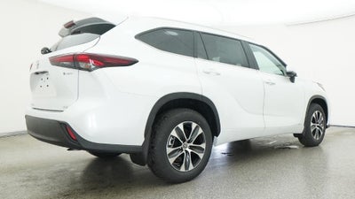 2026 Toyota Highlander Hybrid Hybrid XLE