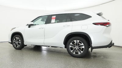2026 Toyota Highlander Hybrid Hybrid XLE
