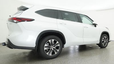 2026 Toyota Highlander Hybrid Hybrid XLE