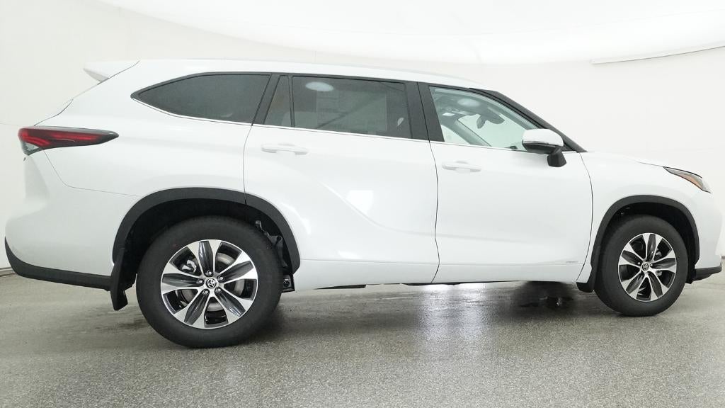 2026 Toyota Highlander Hybrid Hybrid XLE
