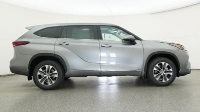 2026 Toyota Highlander Hybrid Hybrid XLE