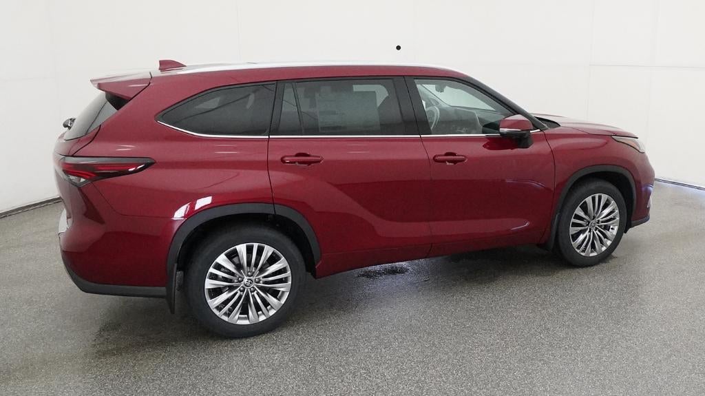 2026 Toyota Highlander Platinum