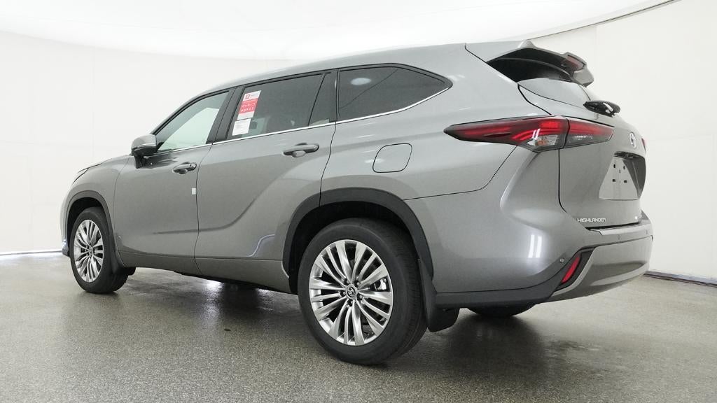 2026 Toyota Highlander Platinum