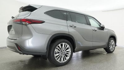2026 Toyota Highlander Platinum