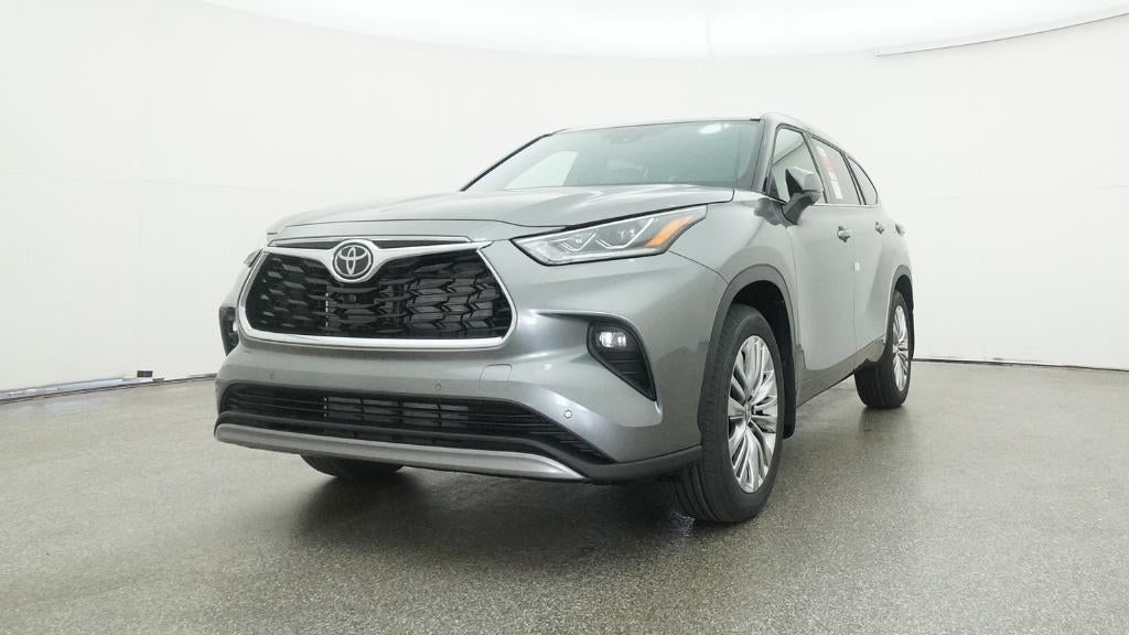 2026 Toyota Highlander Platinum