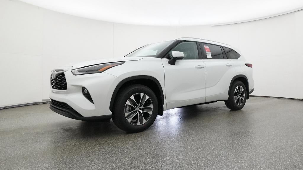 2026 Toyota Highlander XLE