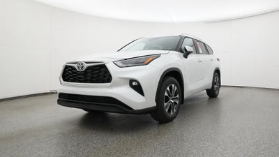2026 Toyota Highlander XLE